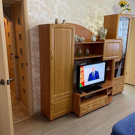 Apartment On Kommunisticheskaya, 14 โปลอตสก์ ภายนอก รูปภาพ