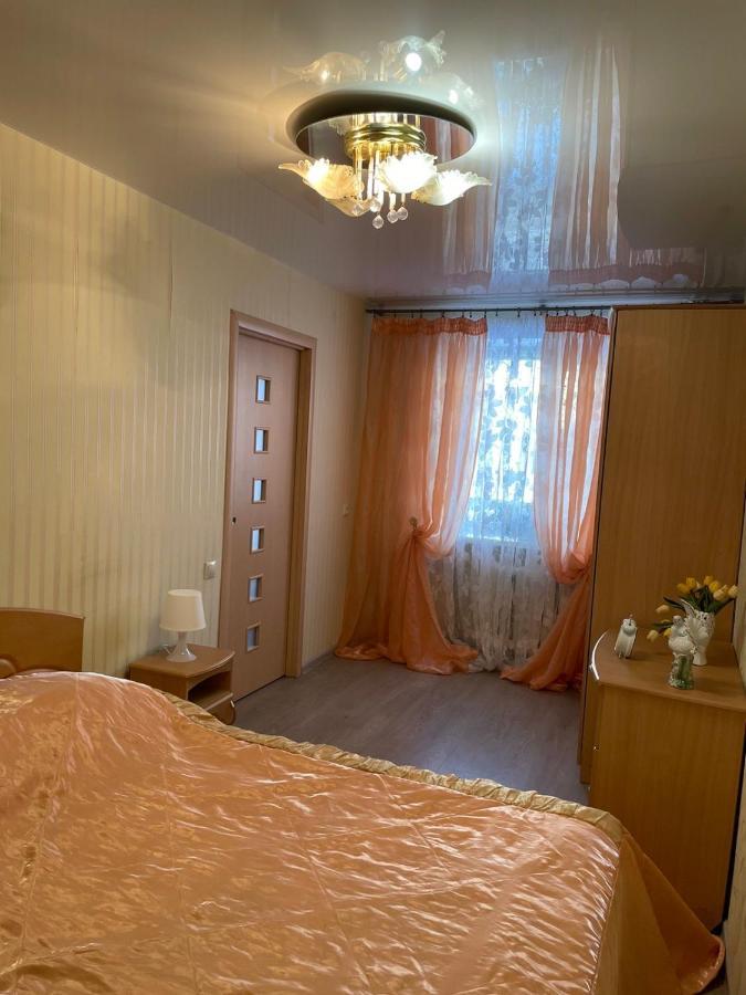 Apartment On Kommunisticheskaya, 14 โปลอตสก์ ภายนอก รูปภาพ