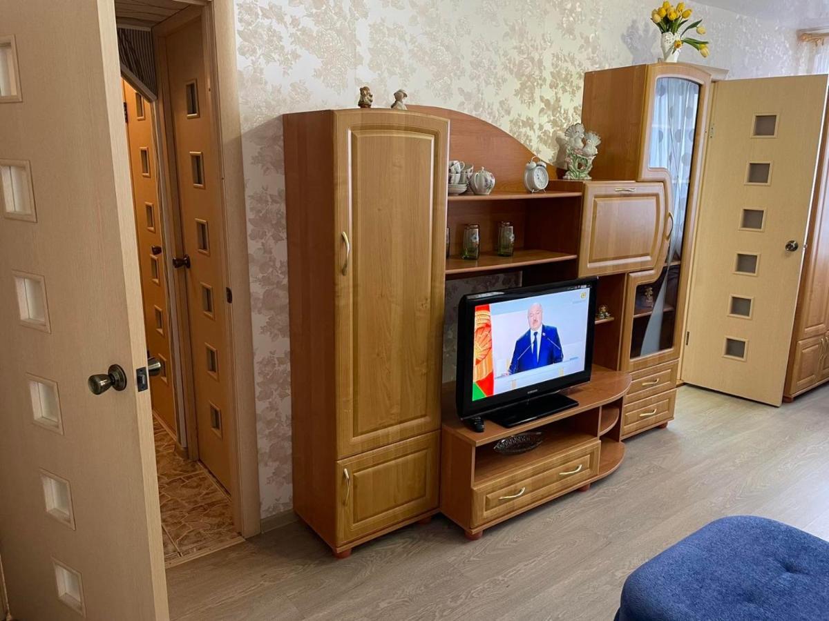 Apartment On Kommunisticheskaya, 14 โปลอตสก์ ภายนอก รูปภาพ