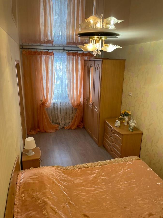 Apartment On Kommunisticheskaya, 14 โปลอตสก์ ภายนอก รูปภาพ